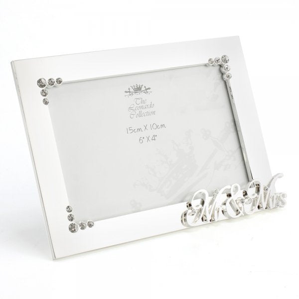 RAMA FOTO ARGINTATA DECORATA CU CRISTALE MR & MRS - DSLP29898 - Cadouri Superbe